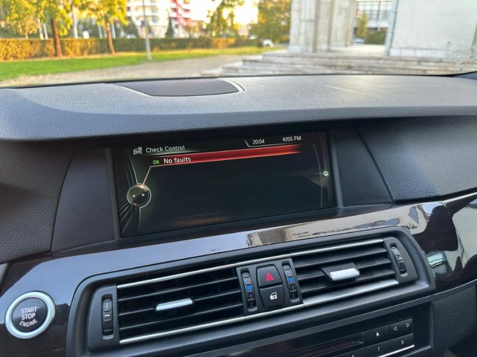 BMW ActiveHybrid 5 (27).jfif
