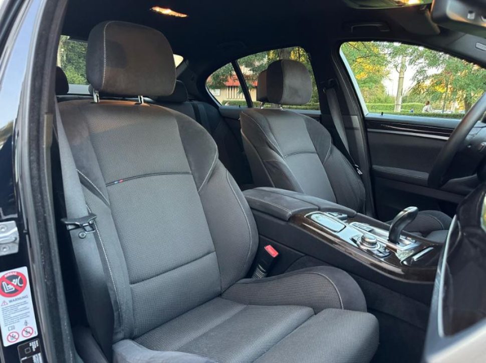 BMW ActiveHybrid 5 (48).jfif