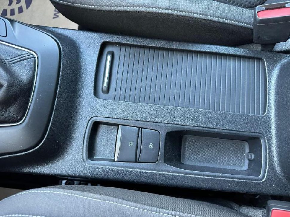 Ford Focus (18)