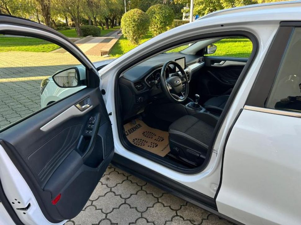 Ford Focus (20)