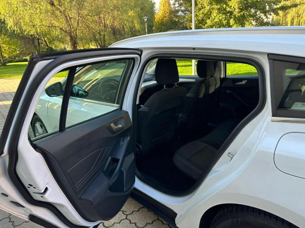 Ford Focus (28)