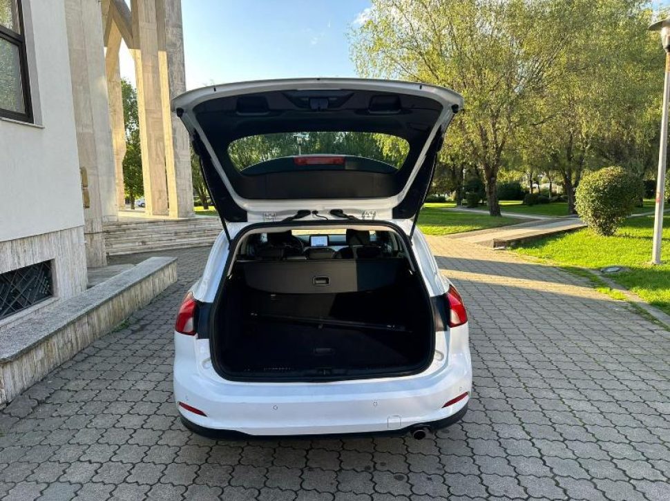 Ford Focus (30)