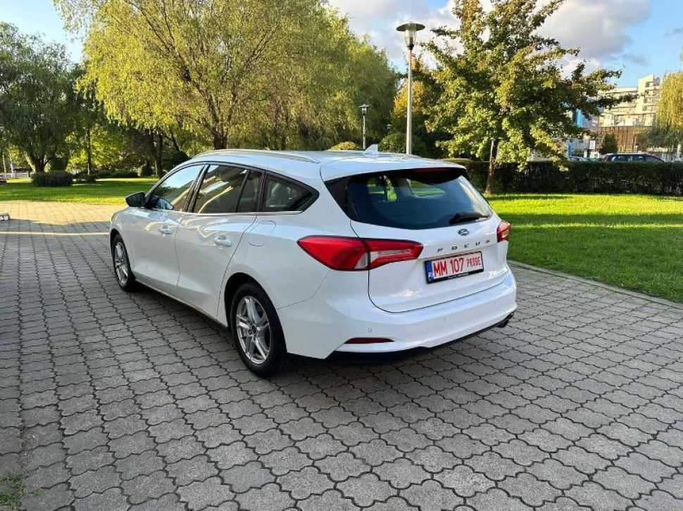 Ford Focus (32)
